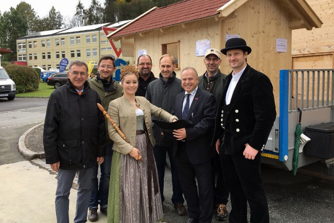 Der Waldkindergarten in Arrach gewinnt das Kindergartenspielhaus ...